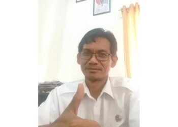 Foto Supeni yang menjabat Kepala Desa Mampir, Kecamatan Cileungsi, Kabupaten Bogor. Dikenal juga sebagai Bapak Pangan Bogor Timur.