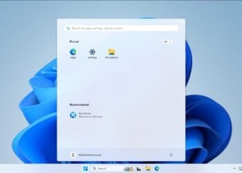 Ilustrasi menampilkan layar monitor dengan tampilan antarmuka baru Windows 11