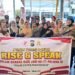 Polwan Kampar Bikin Pasar Bangkinang Bergetar - Utusan Bangsa Personel Polwan Polres Kampar berfoto bersama masyarakat dalam kegiatan Rise and Speak di Pasar Bangkinang Selasa 2682025 Kegiatan ini digelar dalam rangka Hari Jadi ke 77 Polwan RI untuk mengedukasi publik tentang pentingnya perlindungan perempuan dan anak