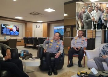 Suasana audiensi dan silaturahmi antara pengurus PWI Riau yang dipimpin oleh Ketua Raja Isyam Azwar dengan Kapolda Riau Irjen Herry Heryawan di Mapolda Riau, Selasa (16/9/2025).